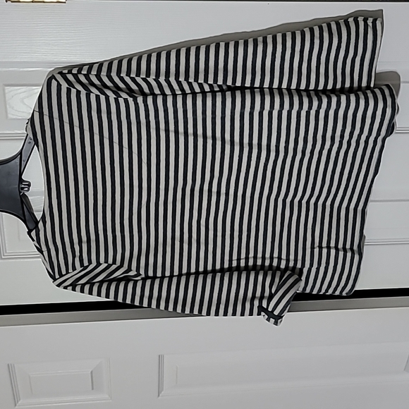 Anne Klein sweatshirt grey stripe fleece sz.M EUC - Picture 5 of 5